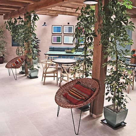 Hotel Ayllón Extérieur photo